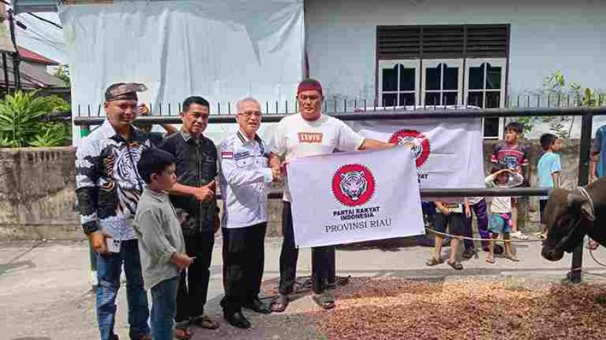 PRI Riau Salurkan Sapi Kurban untuk Warga, Perkuat Kepedulian Sosial di Momentum Idul Adha 1447 H