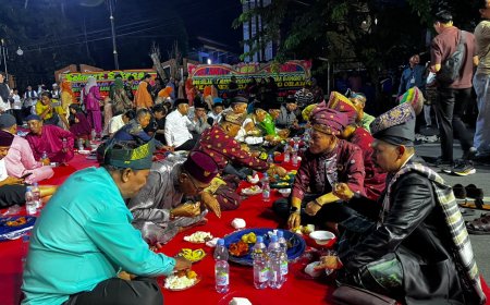 Malam 1 Muharram, Ribuan Warga Padati Jantung Kota Pekanbaru dalam Doa Akbar Menyongsong Kebangkitan Nusantara
