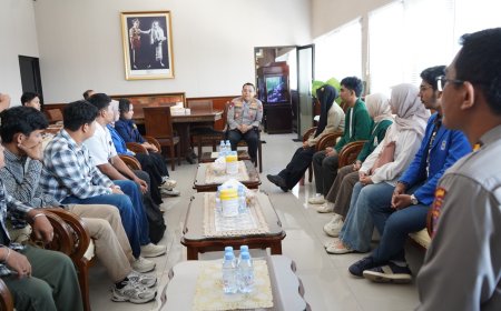 Polda DIY Salurkan Bantuan Living Cost untuk 306 Mahasiswa Asal Sumatera Korban Dampak Banjir Bandang