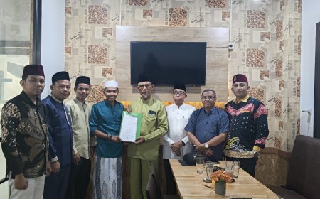 DPW IM Riau Percayakan Kepengurusan DPD IM Kota Pekanbaru kepada Muballigh-Mubaligh Muda