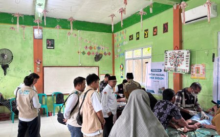 YBM PLN Bersama IZI Riau Gelar Khitan Massal Anak Sholeh di Indragiri Hulu