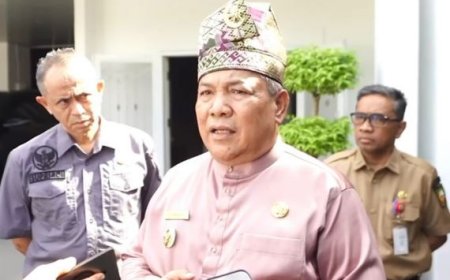 MBG Tak Pengaruhi Pendapatan Retribusi Daerah, Plt Gubernur Riau Minta Maaf atas Kesimpangsiuran Data