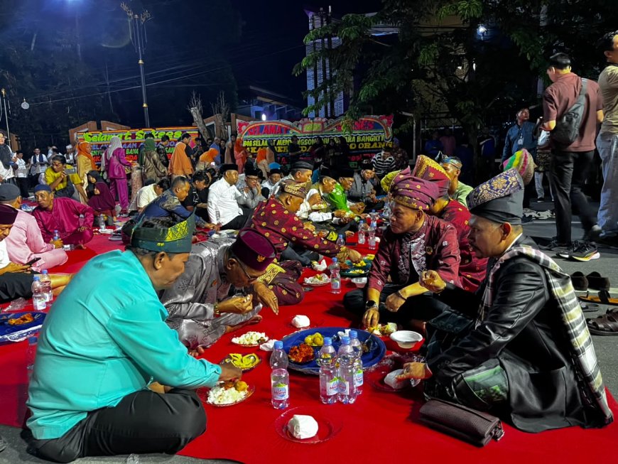 Malam 1 Muharram, Ribuan Warga Padati Jantung Kota Pekanbaru dalam Doa Akbar Menyongsong Kebangkitan Nusantara
