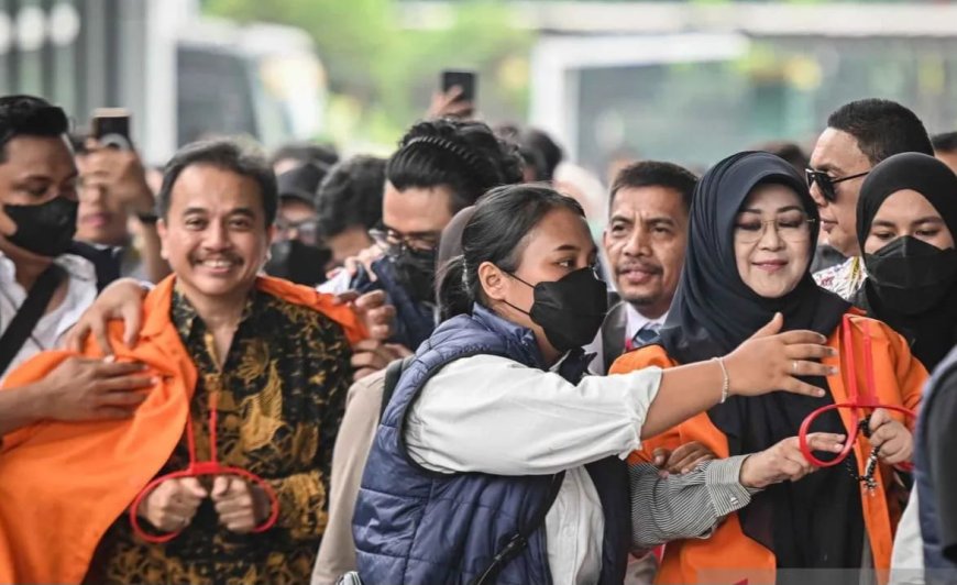 Roy Suryo dan Dokter Tifa Resmi Dilimpahkan ke Kejari Jaksel, Kasus Dugaan Fitnah Ijazah Jokowi Masuki Tahap Penuntutan