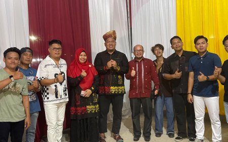 HUT Ke 43 Desa Langkan, Warga Tumpah Ruah dan Antusias Menyaksikan Hiburan 