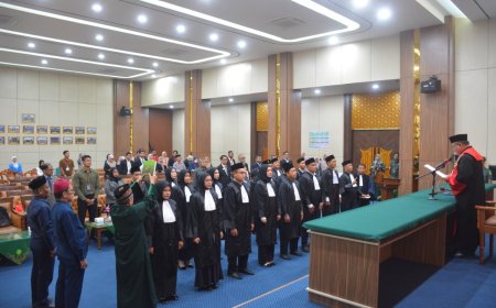 Pengadilan Tinggi Banda Aceh Ambil Sumpah 21 Advokat