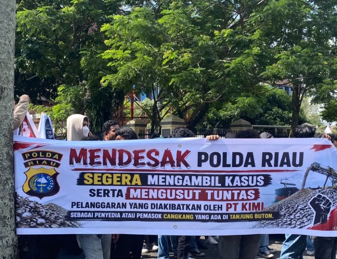 Ratusan Mahasiswa Desak Polda Riau Bongkar Dugaan Pelanggaran K3 di Balik Kecelakaan PT KIMI