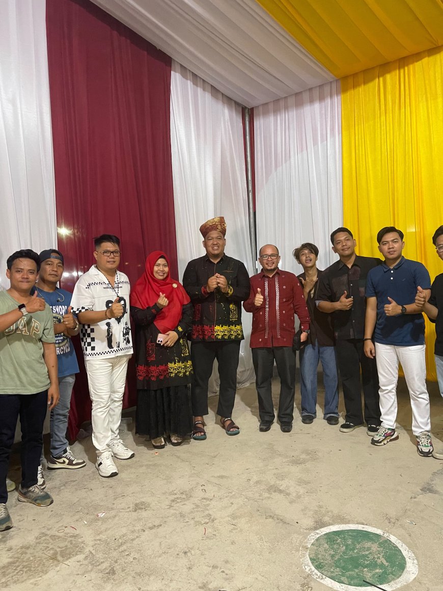 HUT Ke 43 Desa Langkan, Warga Tumpah Ruah dan Antusias Menyaksikan Hiburan 