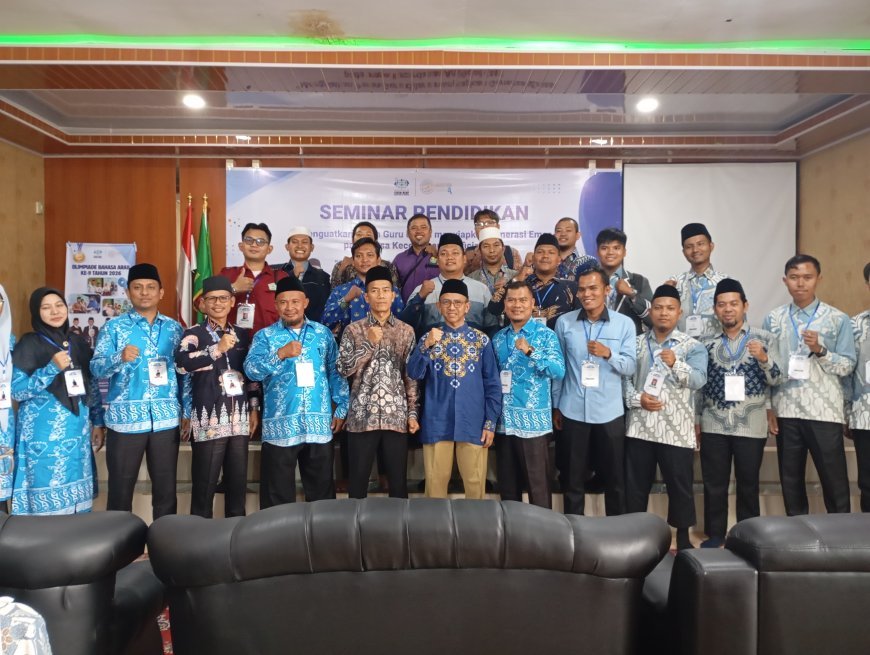 Seminar Pendidikan Nasional dan Pertemuan Guru Bahasa Arab se-Riau Bahas Strategi Pembelajaran di Era AI